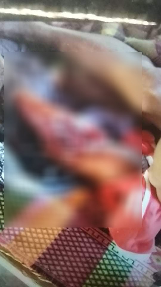 spring21MM's tweet photo. U Mg Gyi(54) was Brutally Shot in left leg by Military Terrorists near the cemetery in #Koneyoe village,#Taze Tsp,Sagaing Region on Dec 31 and He has Passed away at Mandalay Hospital on the morning of Jan 2 due to excessive bleeding from serious Injuries at his leg.
#2022Jan2Coup https://t.co/agD3YxpbWd