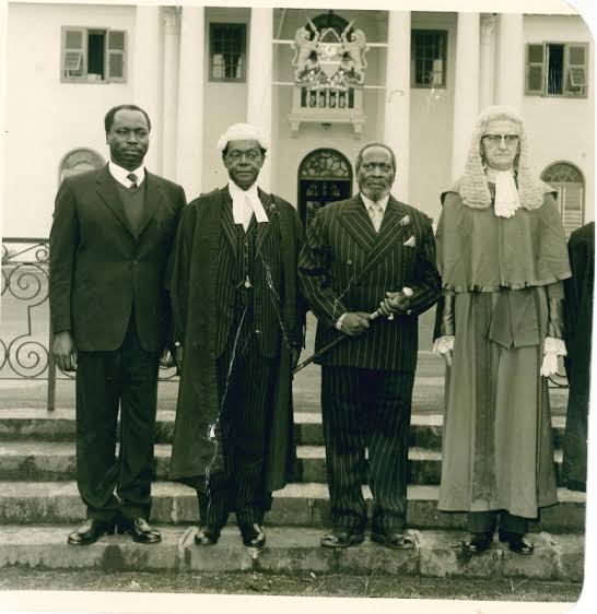 RKDAVID1's tweet photo. "AG, Sir Charles Njonjo"

A man of many history about Kenya 🇰🇪.  His soul RIP.

📸 (Courtesy) https://t.co/shGo9wyOdl