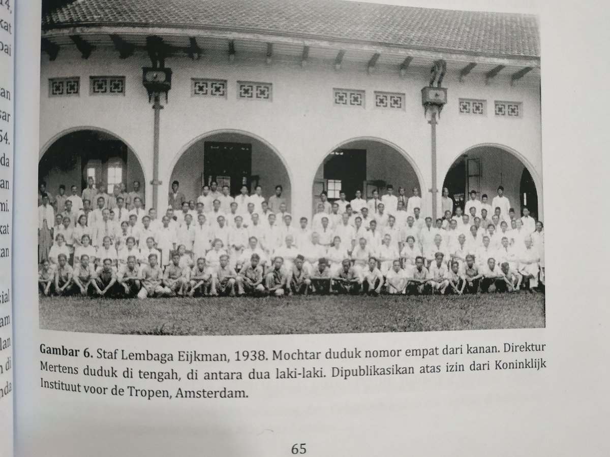 KomunitasBambu's tweet photo. Pada masa kolonial, Lembaga Eijkman memiliki ilmuwan pribumi yang bekerja sebagai sesama peneliti dan berkontribusi penuh.

(Sebuah Utas) https://t.co/BgW8IeXNbB