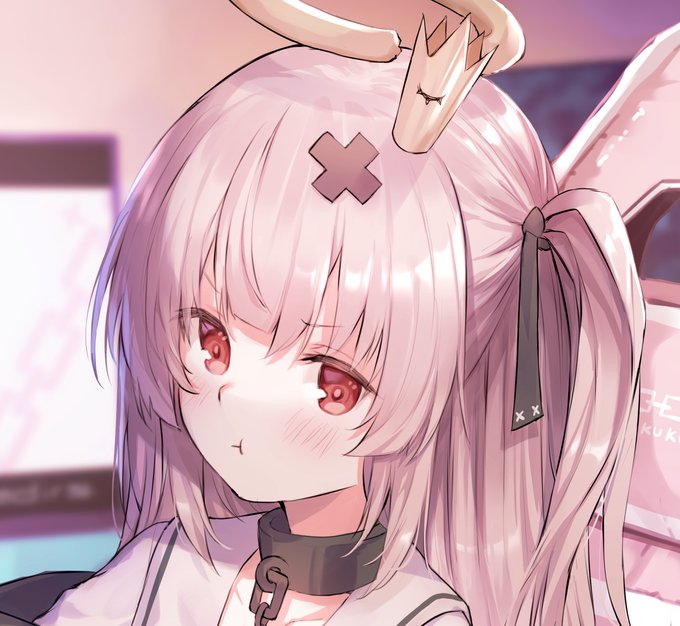 @tokusari_kukuri こちらこそ見てくれてありがとう～～～!!
さっそくアイコンに使ってくれて嬉しい😊
明るいむすっと差分も貼っておくのでもし見やすさとかアレだったらお使い下さい!!! 