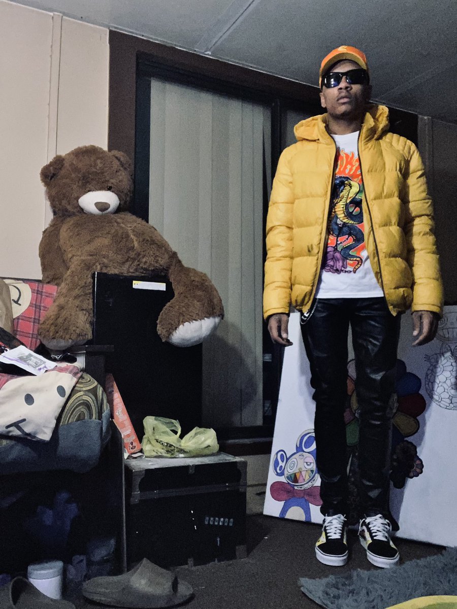 JarranIngram's tweet photo. Happy New Years
Think ima fw twitter this year 🤷🏾‍♂️🖕🏽 https://t.co/vv97i1IV3x
