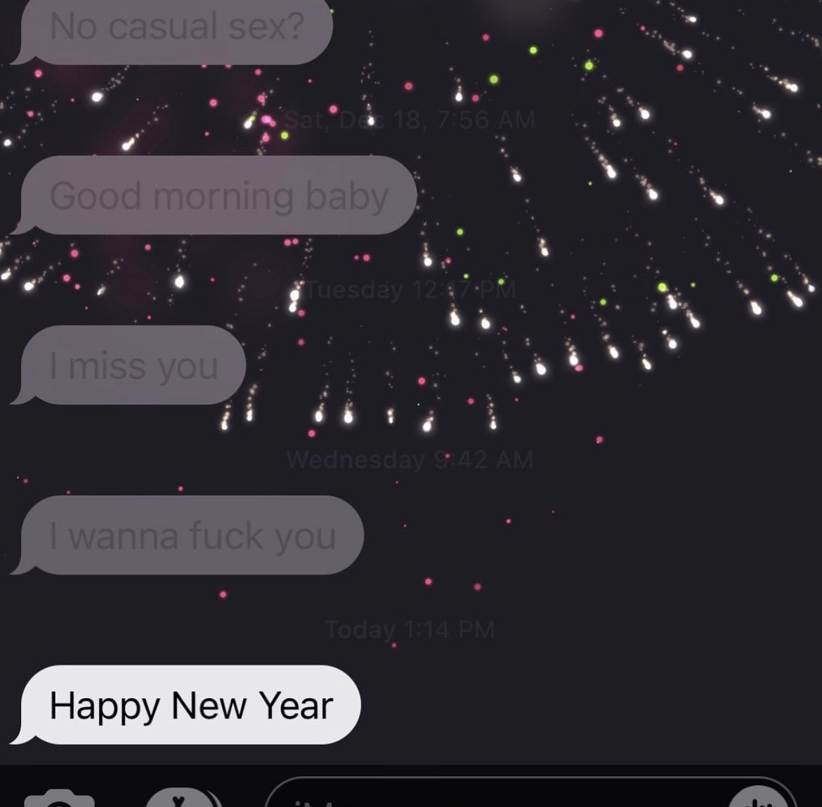 OOCextexts's tweet photo. tfw your ex sends you a text and it comes with fireworks 😒 https://t.co/BWp0dVIRrs