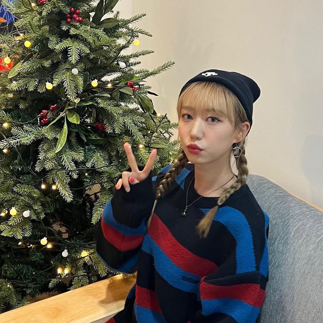 WFKSecretNumber's tweet photo. [SECRET NUMBER OFFICIAL INSTAGRAM UPDATE]

락키여러분 2022 둘째날 잘 보내고있나요??!! 전 벌써부터 락키들이 너무 보고싶어요ㅠㅠ😢 올해도 행복하게 아프지말구 우리 같이 예쁜기억들 만들어나가자요🤍🤍

🔗 https://t.co/fWdyYCI7Rk

#시크릿넘버 #secretnumber #SECRET_NUMBER @5ecretNumber https://t.co/MiOhPifVF7