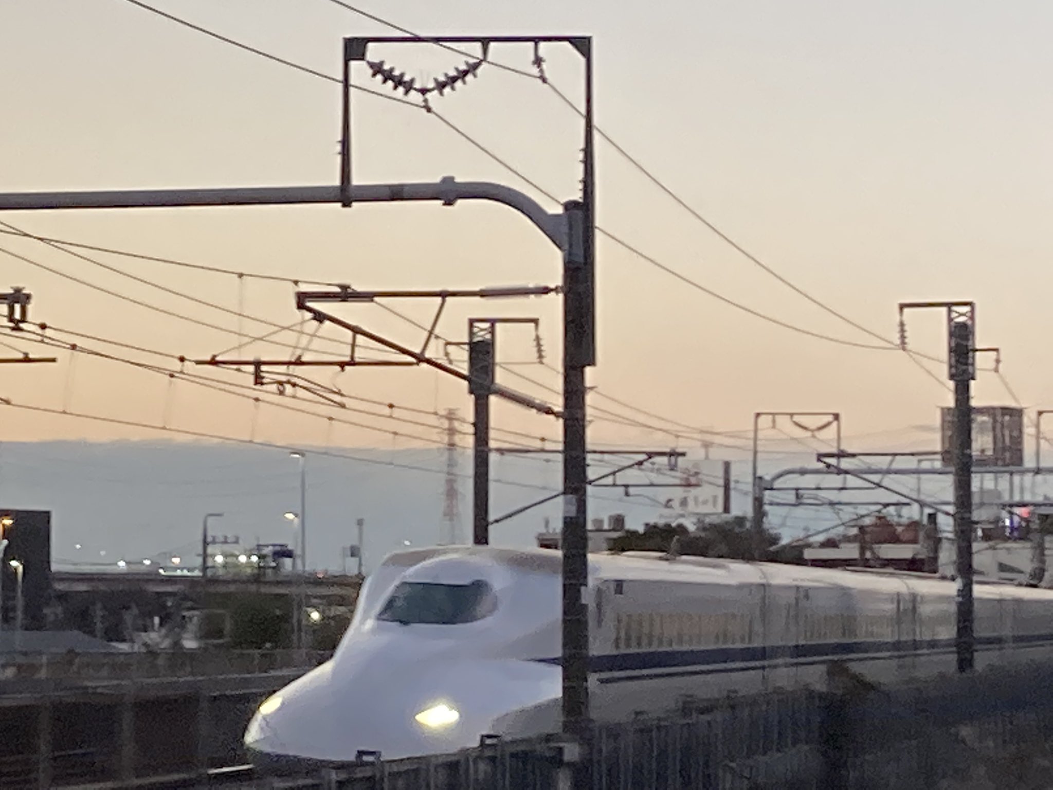 A Z U S A 今日の新幹線撮影 撮影場所名古屋ー三河安城 いいねした人全員フォロー T Co Zwltipflbo Twitter