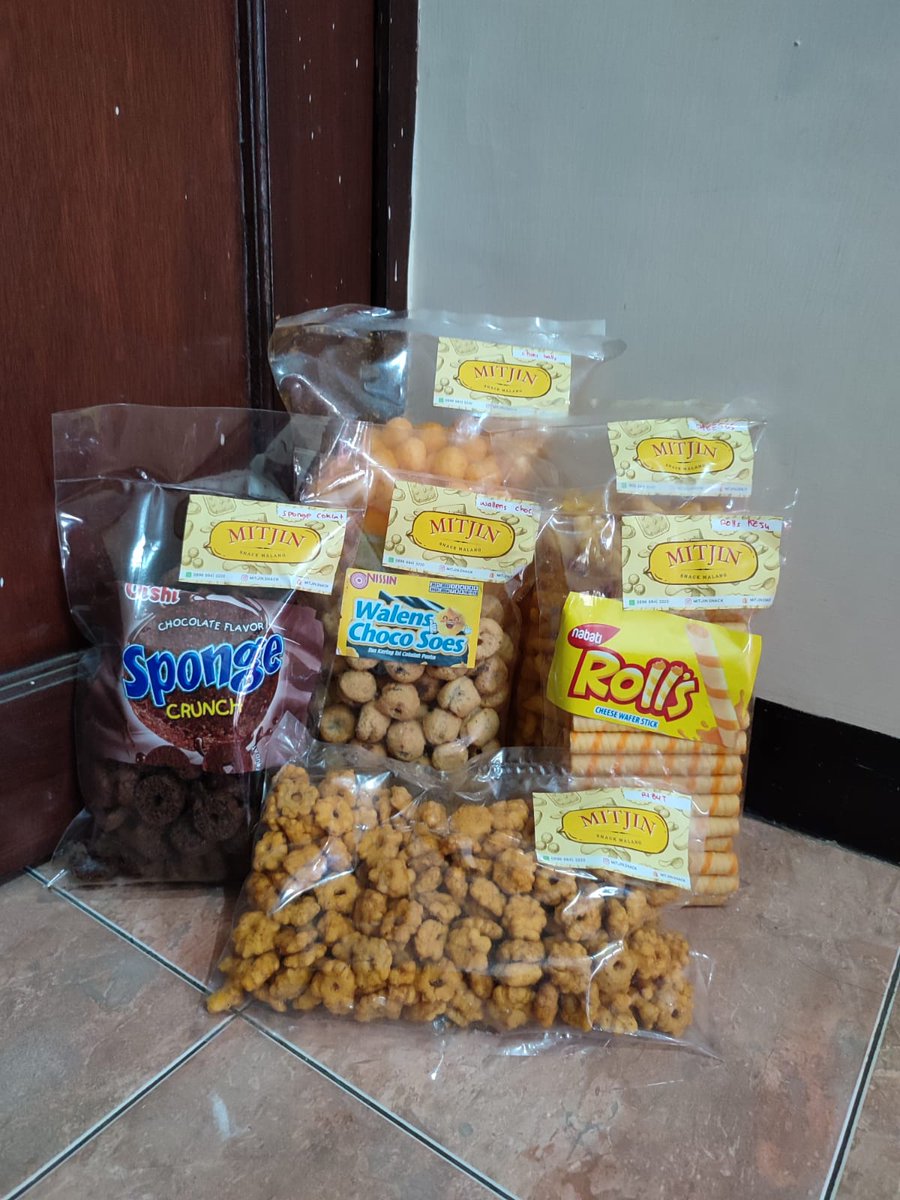 MitjinSnack's tweet photo. ujan gini mager banget yak
tapi laper? tapi mager?
yauda stok cemilan aja di kita
dijamin muwurah sak malang~
mulai per pedesan, manis, asin semua ready ya
https://t.co/m8N4Ekfrq7
💰start 10ribuan
loc.blimbing
thank you @infomalang #pasarmingguinfomalang https://t.co/AFNO7Sc72S