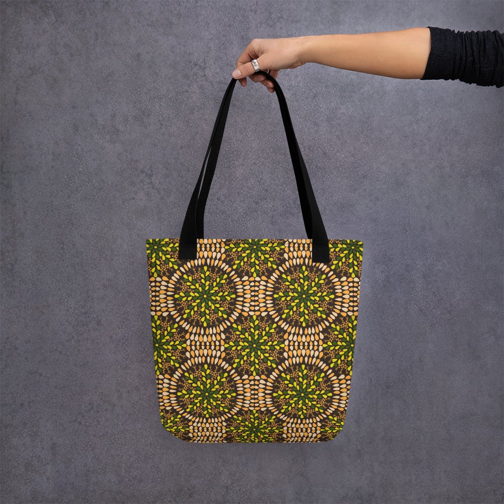 BhalotiaRishika's tweet photo. 😌😌so for this one i wanted to try radial symmetry and some bright colours and florals 🙊 turned out pretty cool 😍 tell me what do you think😘
.
Open for Collaborations❤️
.
#fashiondesigner #floral #art #illustration #surfacepatterndesigner #cusion #cusioncover #totebag #design https://t.co/lxKV5pmlH2