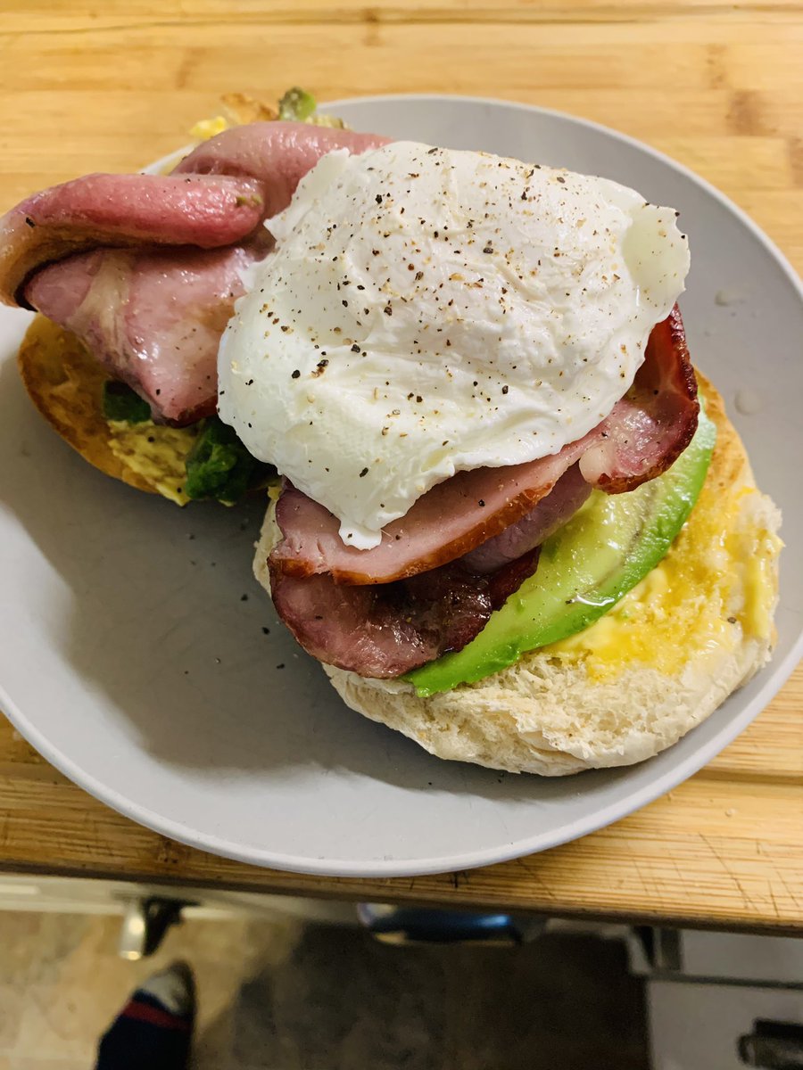 Home Cooked Dad (@cookswithdad) on Twitter photo Naughty but nice toasted oven bottom muffin, avocado, and bacon with a poached egg, breakfast win #breakfast #Food Naughty but nice toasted oven bottom muffin, avocado, and bacon with a poached egg, breakfast win #breakfast #Food