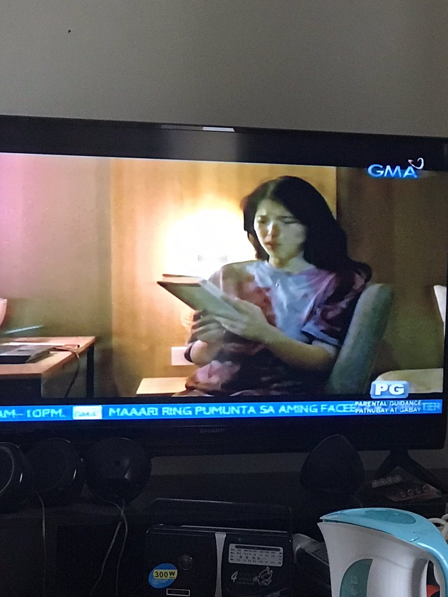 kylievers's tweet photo. Kapal naman ng libro hahaha

#RSPMyFairytaleHero
KYRU MyFairyTaleHero https://t.co/TbCWkhgxkL