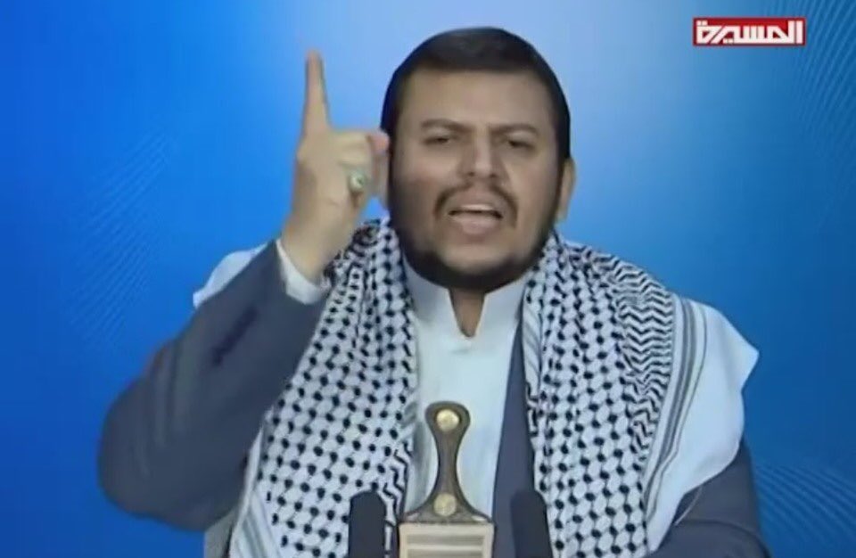 Rama_Leb's tweet photo. مقتل زعيم الحوثيين " عبدالملك الحوثي " وشقيقة " عبدالخالق " و " مهدي المشاط " مع السفير الإيراني بغارة جوية لطائرات التحالف🤔 https://t.co/Bs3dXWFr5f