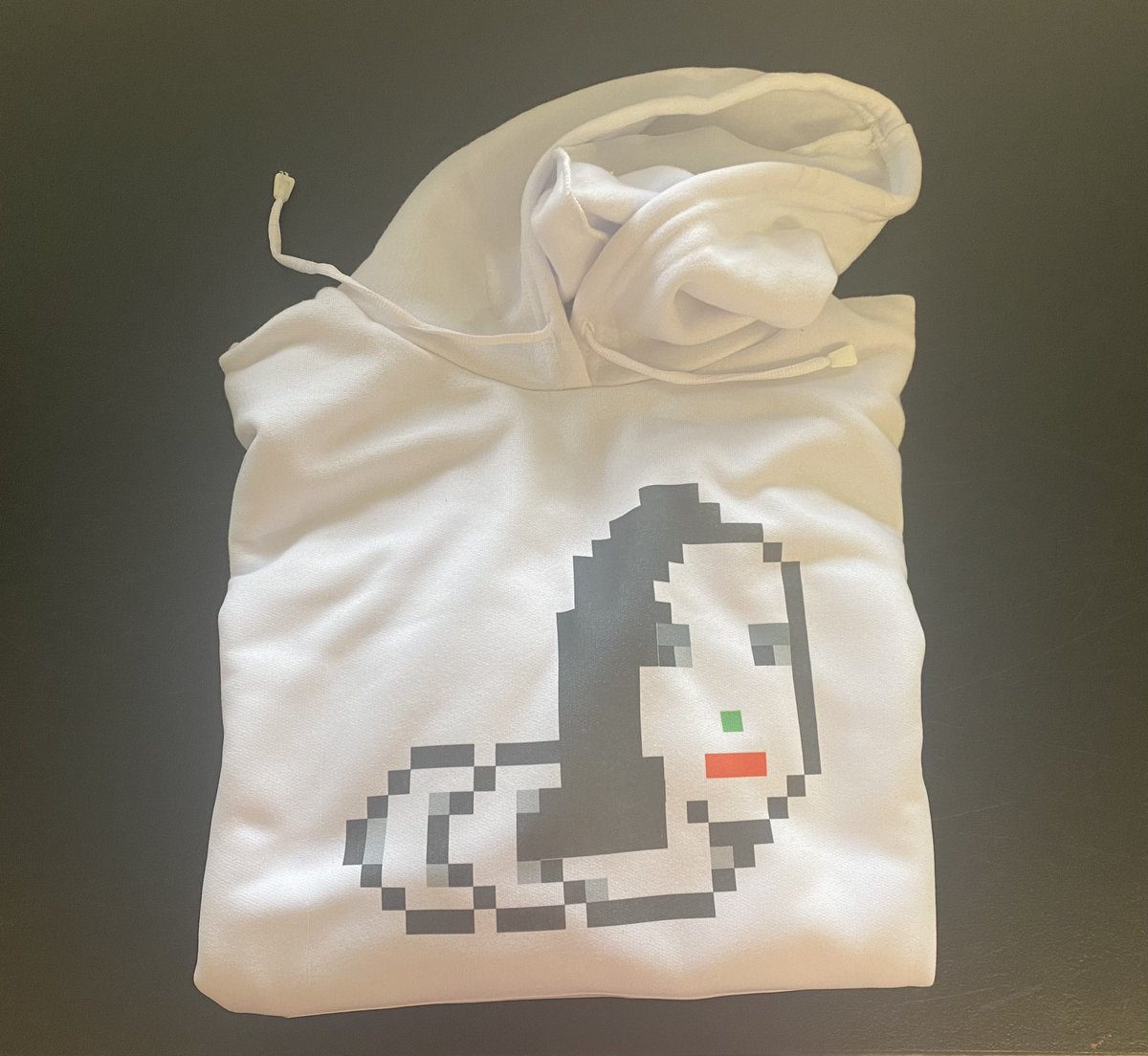 LarvaLadies's tweet photo. Many thanks to all who helped us to get Sold Out.
Did we told you we have utilities without a roadmap.
First hoodie is already printed and sent to giveaway winner.
Another batch printing on Monday n we will do a giveaway in our discord.
Links in bio 👆
#opensea #larvachicks #eth https://t.co/FbWm70FyVt