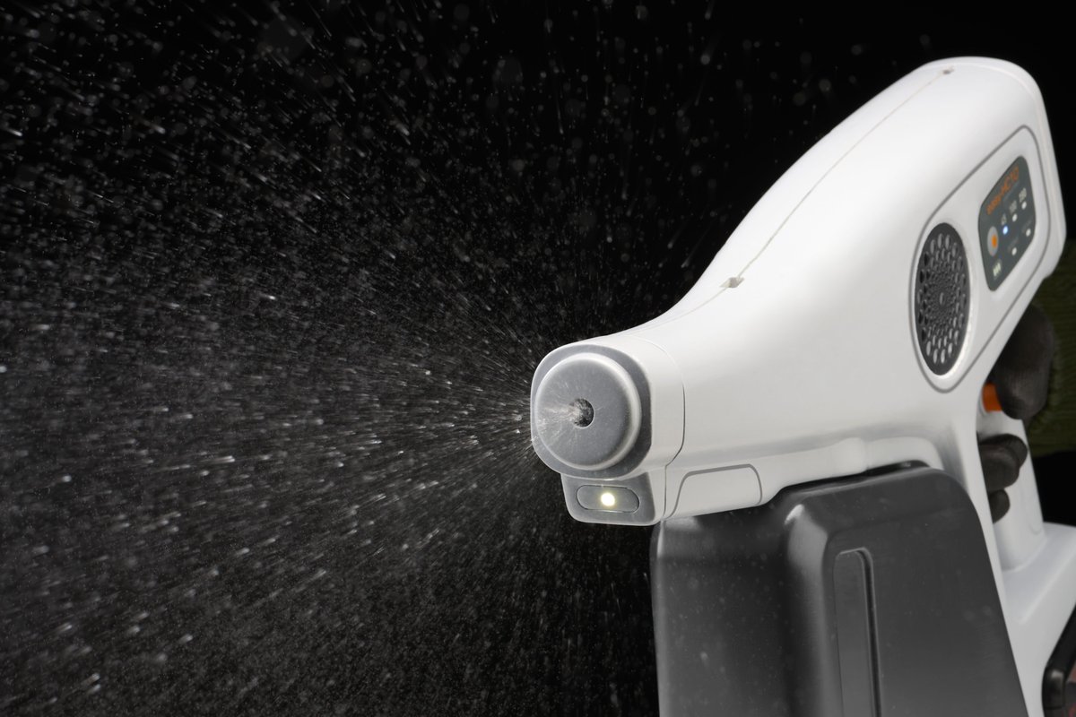 EasyHc10's tweet photo. A game changer for #deepcleaning #disinfection regimes..just add salt and tapwater on site..vote for the revolutionary easy-HC10 in the Tomorrow's #Cleaning 2022 Awards https://t.co/kfBIs9NNyl #Omicron #Covid_19 #Coronavirus https://t.co/XyT9TzJDo4