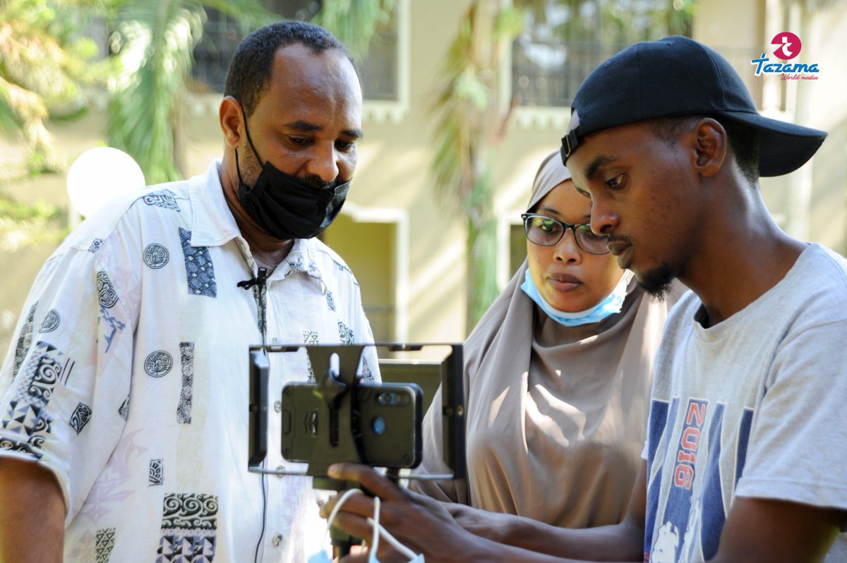 MoJo_Africa's tweet image. Happy new year #MoJos across Africa and the world!
What are you planning this year?
Ours:
✅ More authentic African Stories
✅ MoJo-Afro conference
✅ More #MoJo trainings across Africa
Add to this, let us know how we can COLLABORATE!
We still believe #OurStoriesAreBestToldByUs