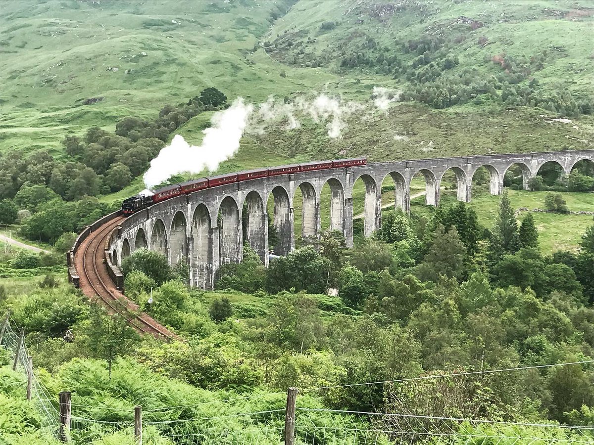 WorldthruErica's tweet photo. Happy new year. 🎊 
.
.
Wishing you a year as magical as this place is. 
.
#harrypotter #scotland #glenfinnan #glenfinnanviaduct #scotlandtravel #scotlandexplore #scotlandlover #travel #travelphotography #travelblogger #travelblog #travelgram #storytelling #worldthrougherica https://t.co/IC9NzSrGuW