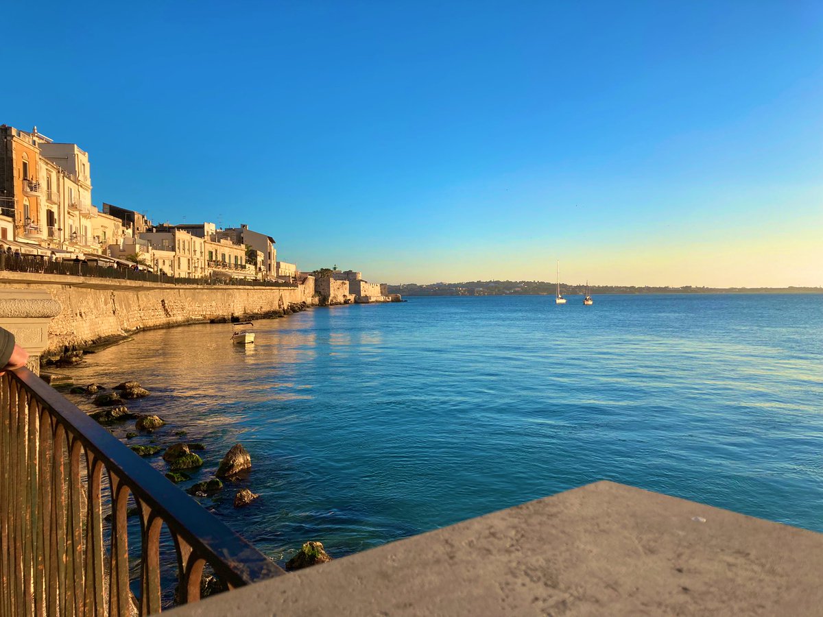 Greta_D18's tweet photo. Postcard from #Ortigia |                #view #Sicily #sea #firstdayof2022 #nature #lover https://t.co/u2zcLUVv5E