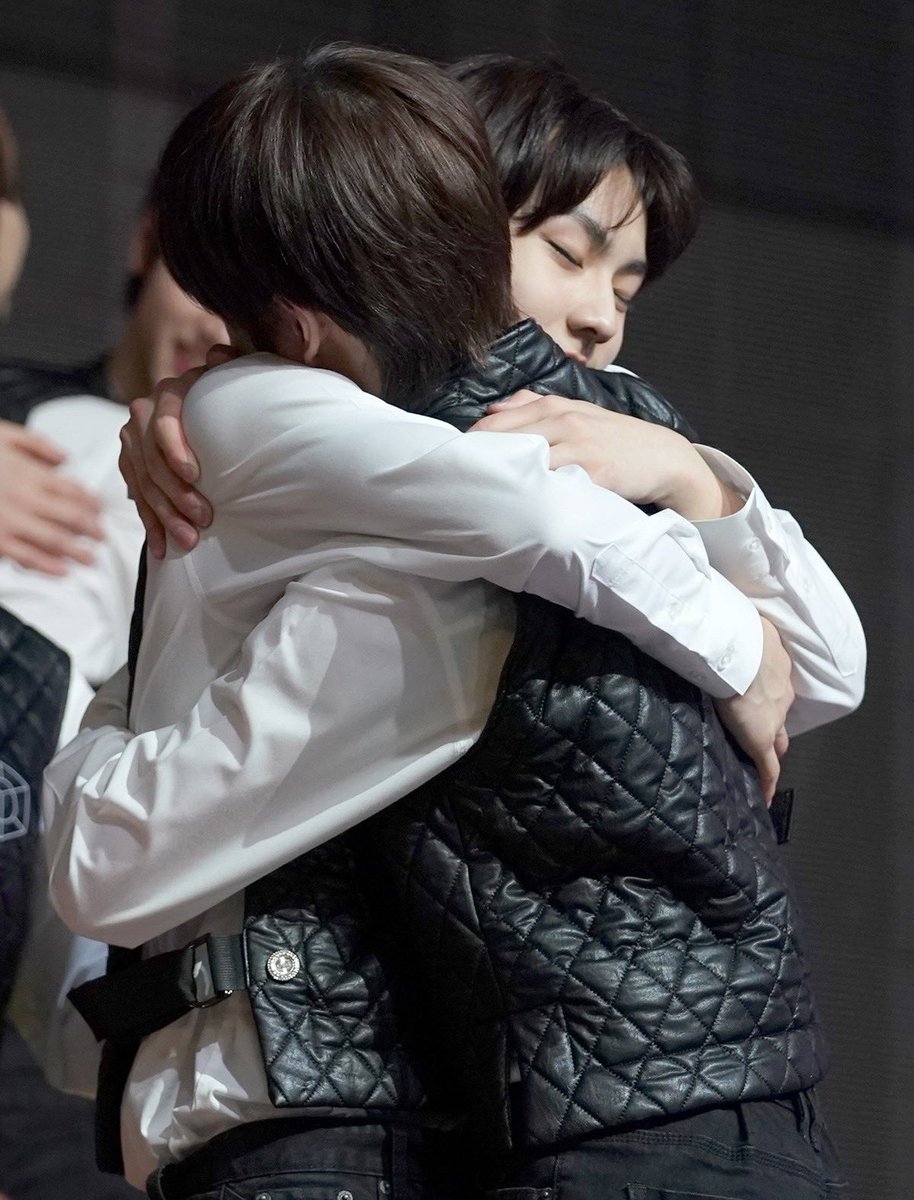 jakewonfeed's tweet image. jakewon of the day.