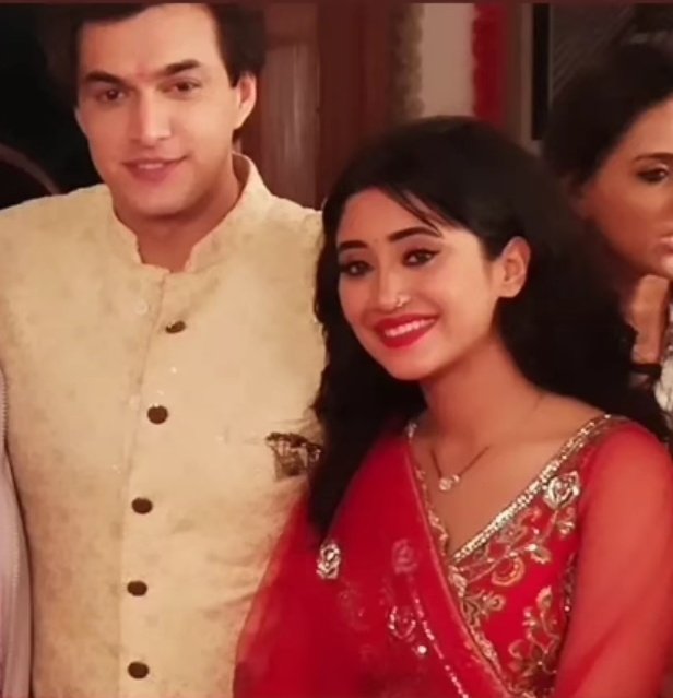 SimranS51082908's tweet photo. My pics-100 🙎
Her pics-250🙎♀️
I own the phone📱
But she owns the gallery 🎀
#shivin #shivinforever #MrsSMK #MrandMrsKhan ♥️🧿 https://t.co/8nGJTkEawo