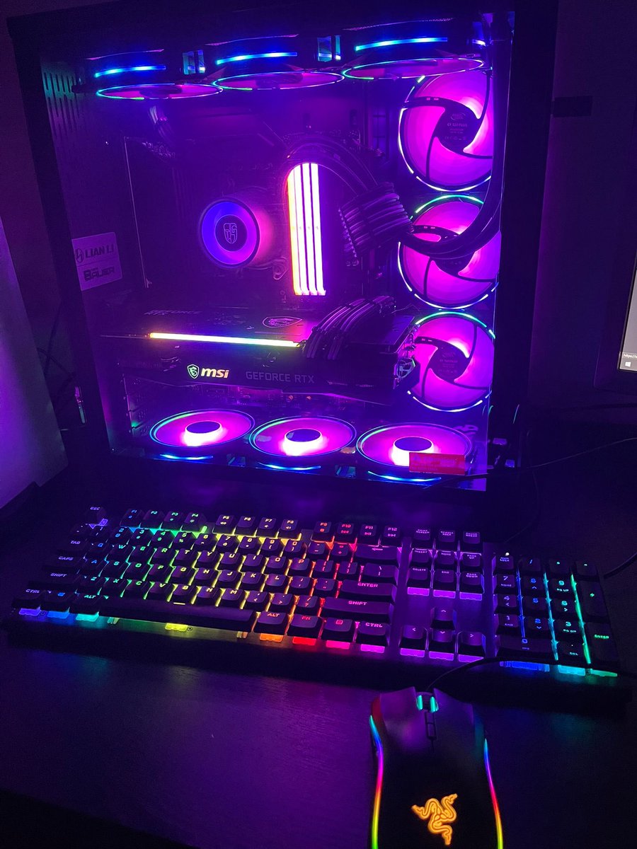 Thanks <a href="/StreamPCNL/">Stream-PC.NL</a> voor deze gruwelijke amd 9  3070 TI pc😍 bedankt voor het snelle leveren en goeie service