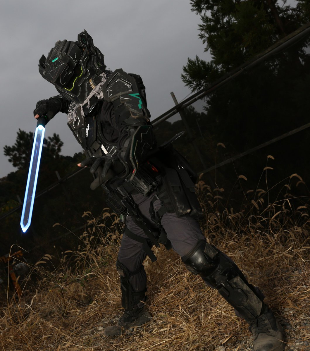 suikou534's tweet image. #AstralArts
#SamuraiEdge
コロコロ刀身が変わるから名前決めてないファールケン