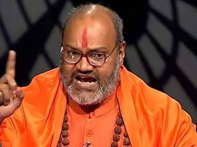 iamharunkhan's tweet photo. It doesn't matter if the colour of the clothes are the same,but the ideas should not be the same.
#ArrestHaridwarCulprits https://t.co/4gT0DzeOob