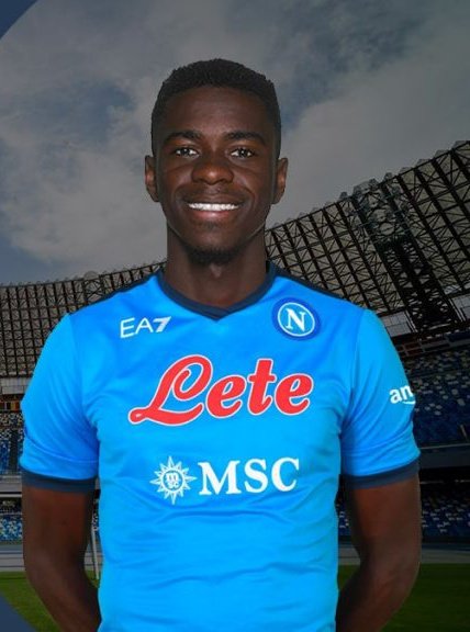 TolliVincenzo's tweet image. Quando abbiamo ceduto #Manolas, in tanti non credevano che il #Napoli avesse già preso il sostituto, ed invece ecco #Tuanzebe in azzurro al 2 Gennaio 

Eh niente, anche stavolta la società ha zittito i tanti criticoni a prescindere