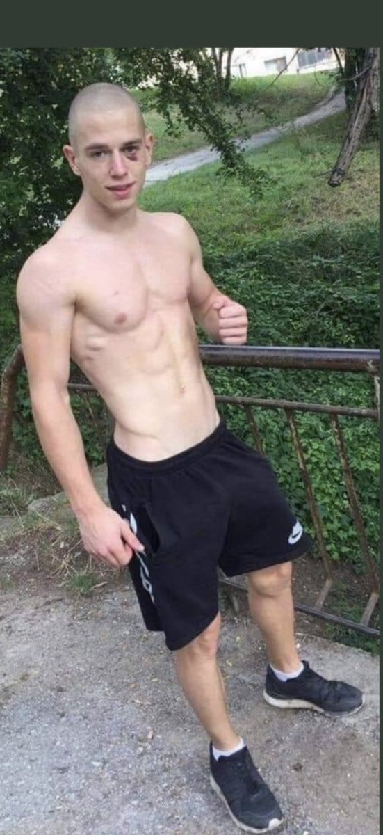 FitladzUK's tweet photo. This one Def gets our juices flowing but is it agree or disagree from you? #gayscally #gaychav #scallylover #chav #scally #fitlad #hornylad https://t.co/qFjFWzrna2
