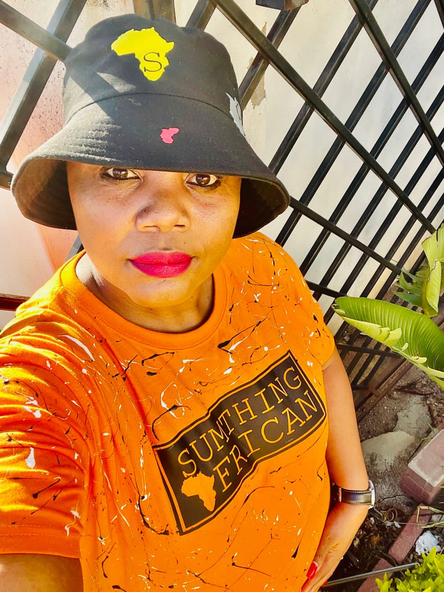 AfricanSumthing's tweet photo. From us to u we say compliments of the new season and put God before everything ya'll 🙏🏾🥰💛🤍🖤
Get yourself a combo for as lil as BWP260.00
#AuthenticDrip 🔥🔥🔥 https://t.co/tW2OsAMzwm