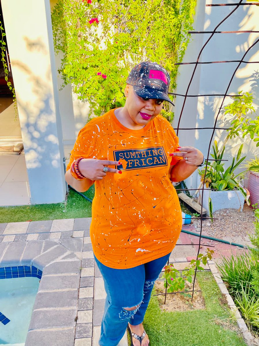 AfricanSumthing's tweet photo. From us to u we say compliments of the new season and put God before everything ya'll 🙏🏾🥰💛🤍🖤
Get yourself a combo for as lil as BWP260.00
#AuthenticDrip 🔥🔥🔥 https://t.co/tW2OsAMzwm