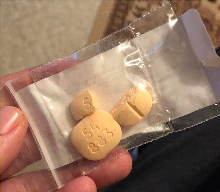 Franceweedbeuh's tweet photo. 🌿🔫🗡💵💳Bon plan pour vous la fafa tout est carré livraison 🚚24/7🇫🇷🇧🇪 snap :hkushcoffee22 Wickr me:caliweed245 8💯🔞
#100Daysofcode #PSG #Bordeaux  #nuitdebout  #Globaldebout #LOSC #Lyon #mrproverbe #Javascript #lille #paris #4tchat #citation #Linux #Rennes #aix https://t.co/wQiFMdIOjp
