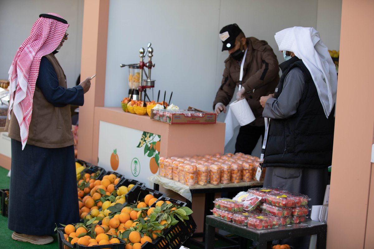 oranges_hail's tweet photo. #مهرجان_برتقالة_حائل 
شكراً لحضوركم، لتفاعلكم، لتميزكم، ولابداعاتكم
كنتم في موعد مع #حائل الجمال🤗 في أجواء بنكهة البرتقال🍊 https://t.co/1coN3Duxqz