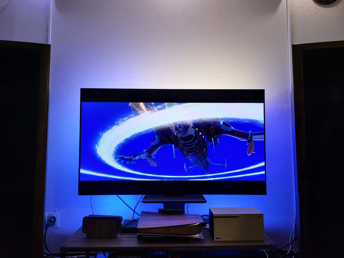 CaelumLuce's tweet photo. エヴァとhue sync box との相性が良すぎる
ホントに海と空が拡張されてるように没入できる
#PhilipsHue
#HueSyncBox https://t.co/KSeNoAs5Zh
