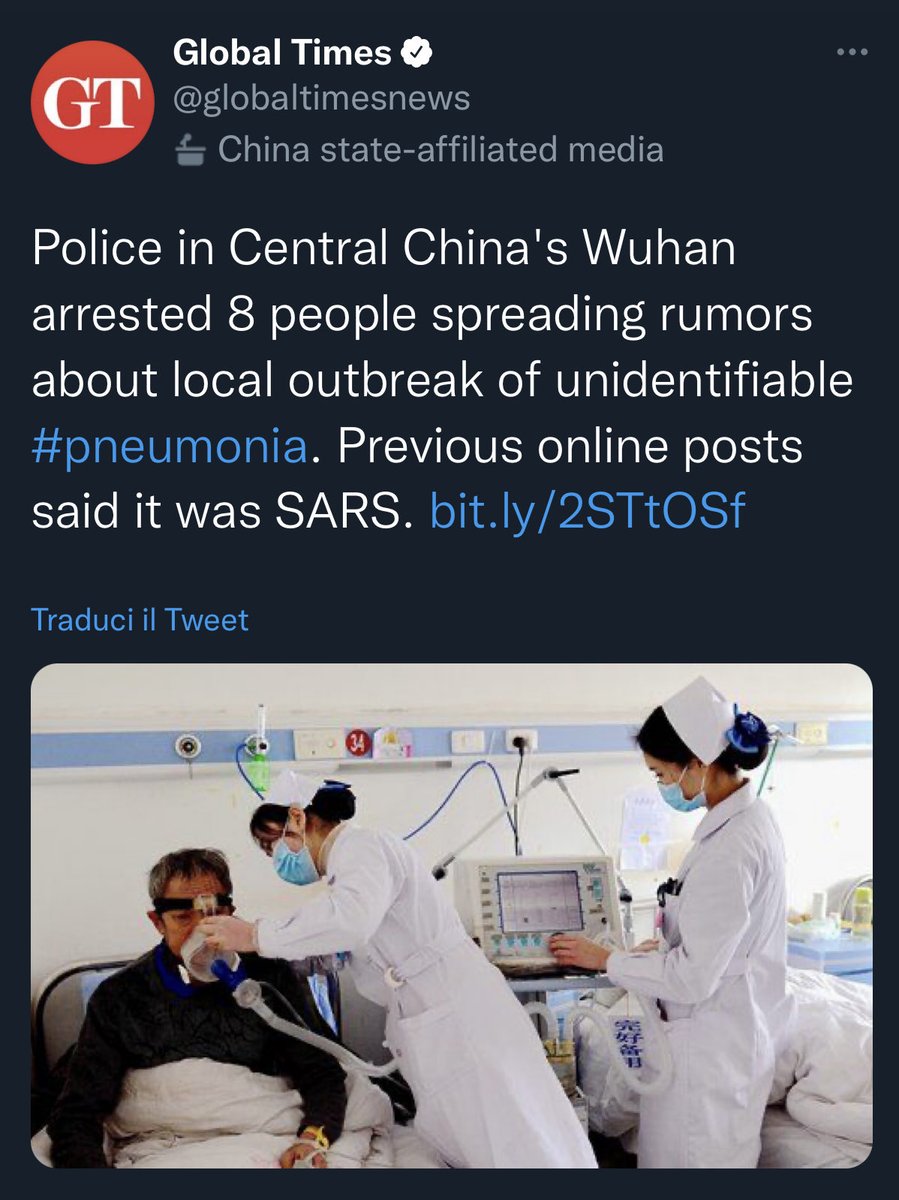 ComVentotene's tweet photo. Due anni fa la Cina arrestava 8 persone, compreso il medico Li Wenliang, accusandole di aver diffuso online notizie false e senza verifica su un virus in circolazione.

Il resto è storia. https://t.co/kzEEEKPemr