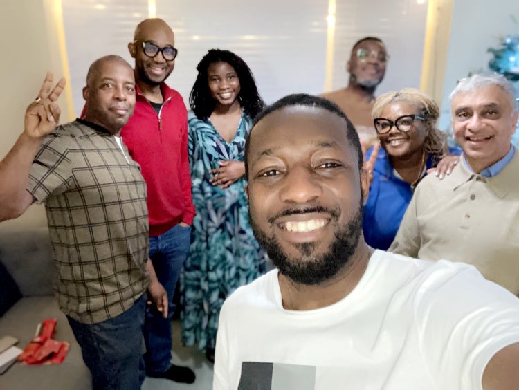 nsimaudoh's tweet photo. Always a pleasure working as part of #TeamCDC
Appreciate all d work we did as a team in the last 12 months to promote & strengthen community cohesion, positivity & togetherness in Basingstoke.
Looking forward to carry on with that positive energy as we make progress into 2022 https://t.co/cM9GR4I7Tf