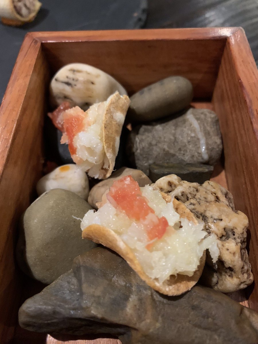 gunewan's tweet photo. Fabulous presentation, attentive service and exquisite delights @dopporto Options to chose:  https://t.co/crM8L1YkQ7 Put it on your list when visiting the beautiful city of #Porto #Portugal https://t.co/fxiPxSlLkm
