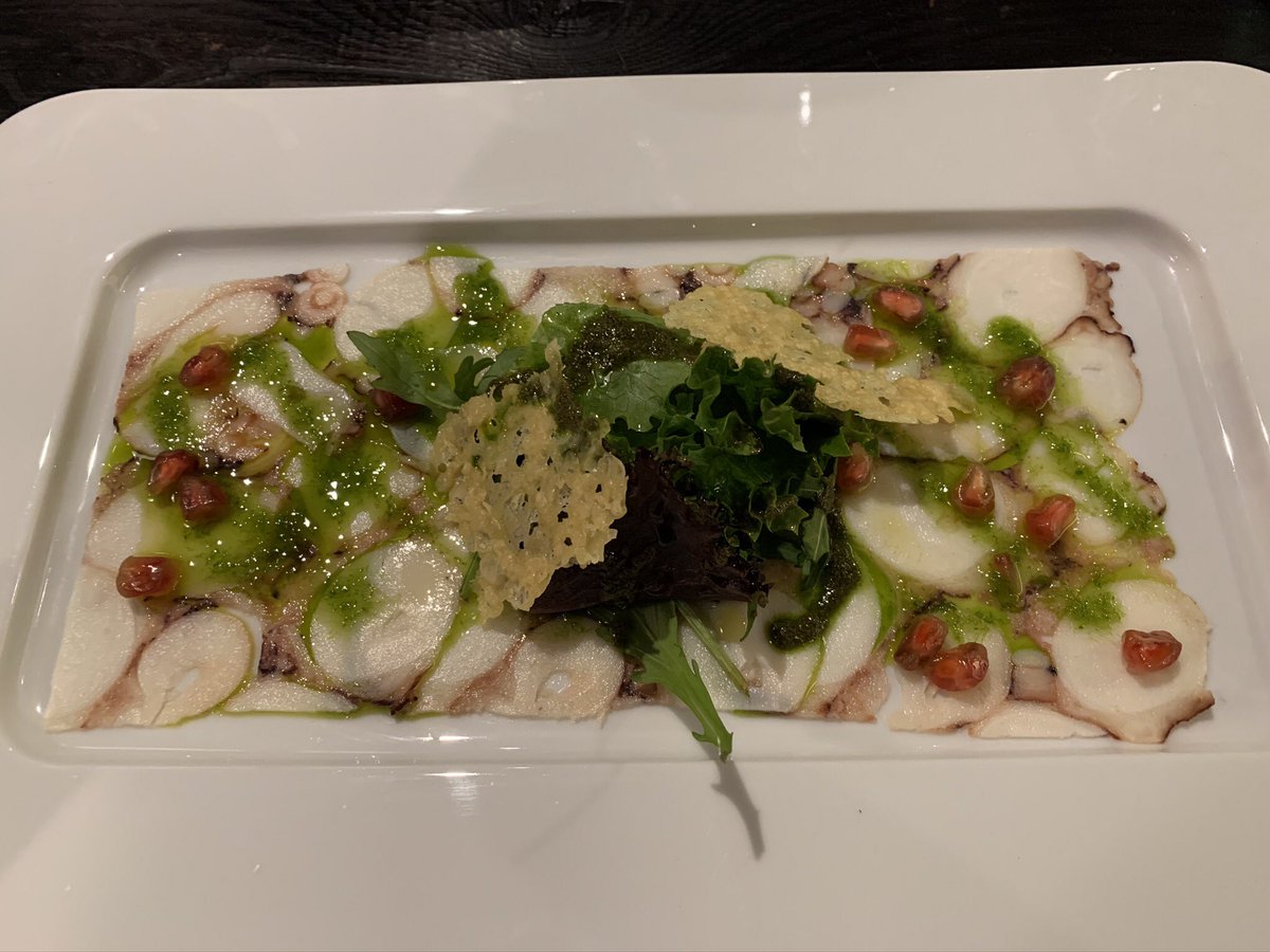 gunewan's tweet photo. Fabulous presentation, attentive service and exquisite delights @dopporto Options to chose:  https://t.co/crM8L1YkQ7 Put it on your list when visiting the beautiful city of #Porto #Portugal https://t.co/fxiPxSlLkm