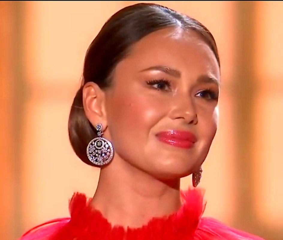 Armando (Soul doctor) on "RT @Soul_doctor1: AIDA GARIFULLINA & ANDREA "CASTA DIVA" (NORMA ~V.BELLINI) CHRISTMAS CONCERT https://t.co/eGAmELUqyr htt…" / Twitter