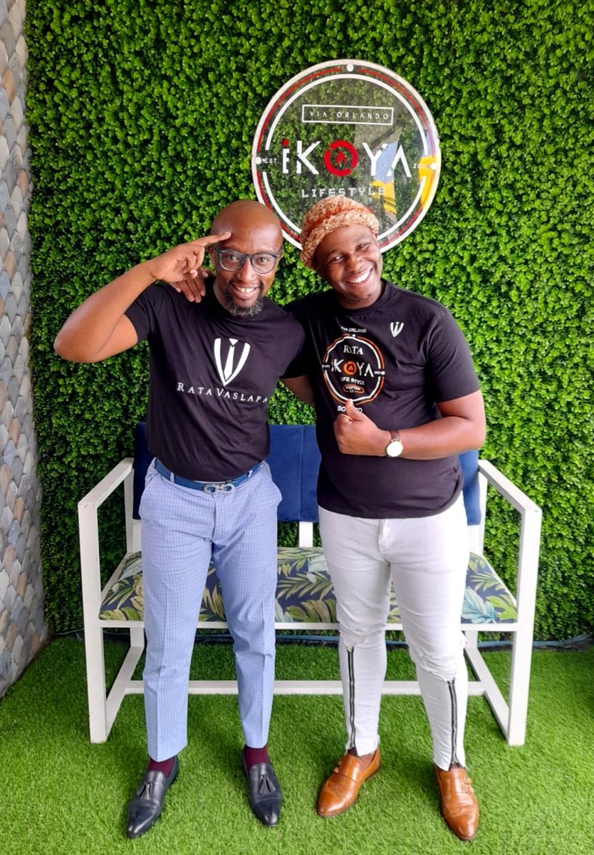 moscof_lee's tweet photo. Hallo 2022

#RataVaslapa
#RataiKoya

@ikoyasoweto 🙏🏾🙏🏾😁😁🙏🏾🙏🏾😁😁🙏🏾🙏🏾😁😁🙏🏾🙏🏾😁😁 

#RataVaslapa @TownshipBrands https://t.co/BMxgrXh7pP
