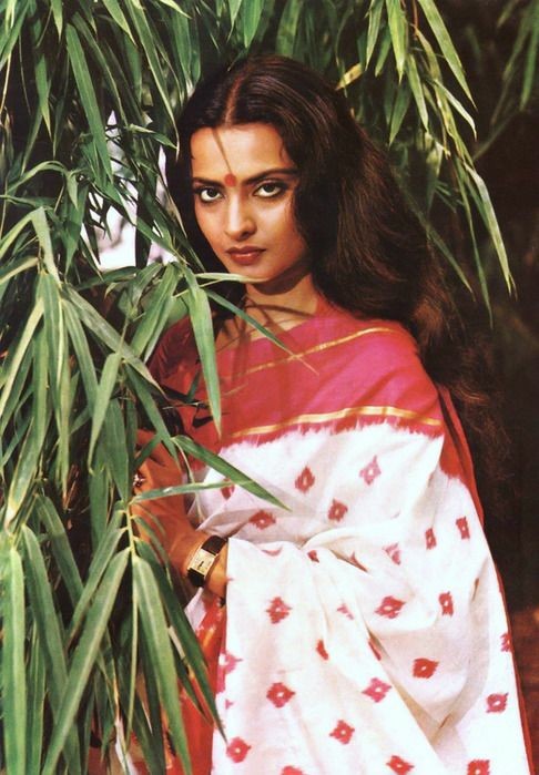 айша джулка и амир кхан. индийские 90. индийские 90. шахрукх кхан и джухи чавла ram jaane 1995. индийские 90.