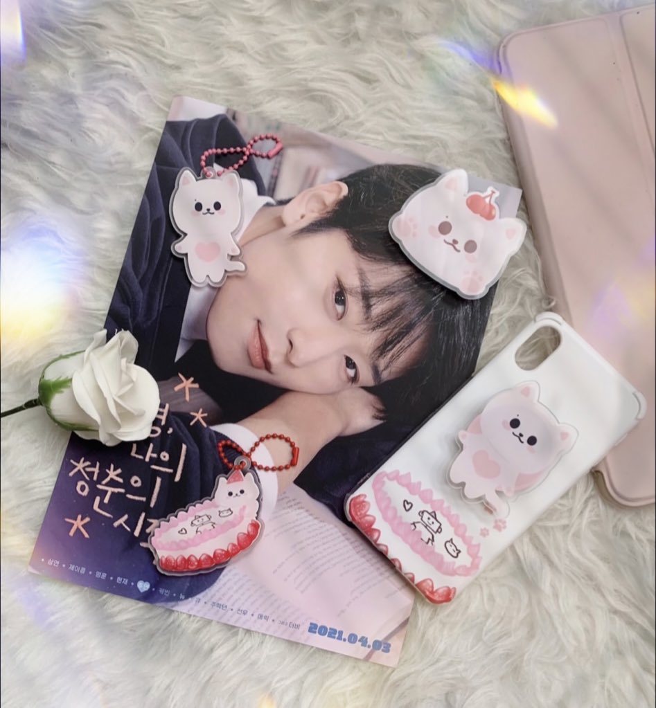 Juyeonssheep's tweet photo. - 𝐇𝐚𝐩𝐩𝐲 𝐉𝐮𝐲𝐞𝐨𝐧 𝐃𝐚𝐲 - 
 ｃｏｍｉｎｇ ｓｏｏｎ https://t.co/x3PZSax8Vj