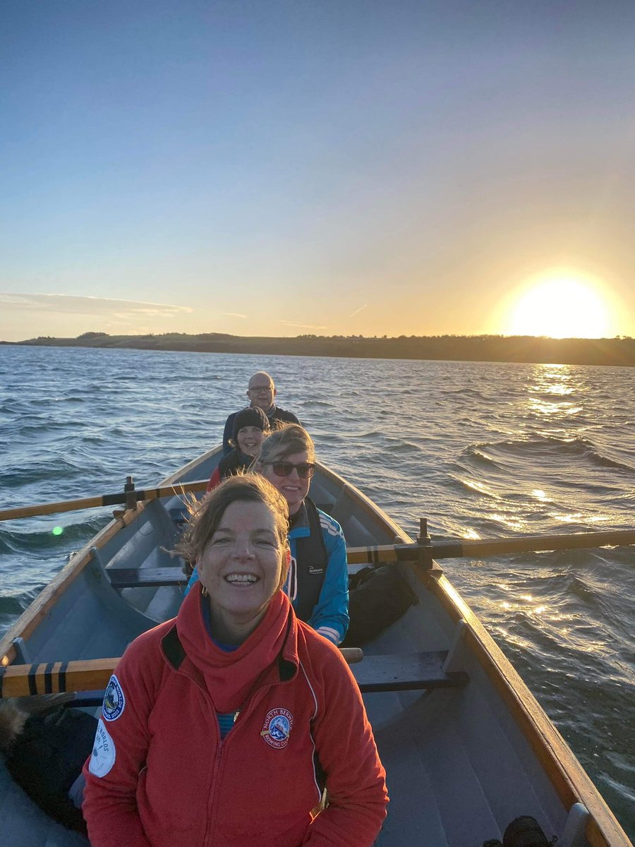 nb_rowingclub's tweet photo. Beautiful morning for a row giving Blackadder and St Baldred their first outing of 2022. To all our skiffie friends out there, here’s to a happy and successful year. #scottishcoastalrowing #skiffs #skiffieworlds2022 https://t.co/ECBXJfgpXm