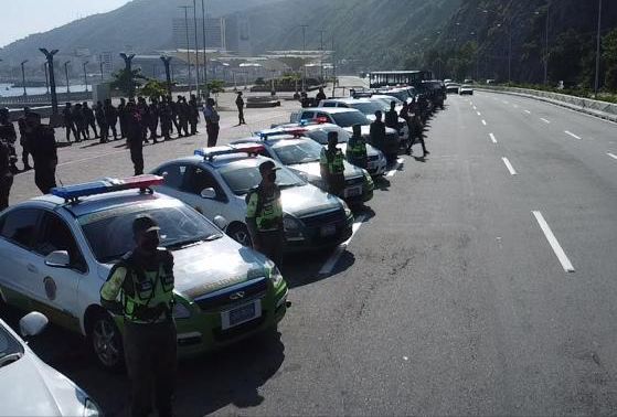 GNB_tachira's tweet photo. #23Mar Desplegados para garantizar la Integridad y la Seguridad de la Patria en todo el Territorio Nacional.

#VenezuelaTierraFértil #PuebloInvencible #FANB 
#GNB Tachira 
.@GnbGaranteDePaz
.@CeballosIchaso1
 https://t.co/Vtos5LffnT
