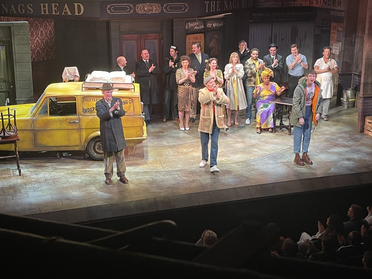 Nicki_Chapman's tweet photo. Cushty! Went to see this last week @OFAHMusical
One of the funniest series on tv, stage show didnโt disappoint either. Lovely jubbly & well done to the cast & team making sure โthe show must go on!โ ๐คฃ๐ญ
#supportliveentertainment https://t.co/gj97O632bS