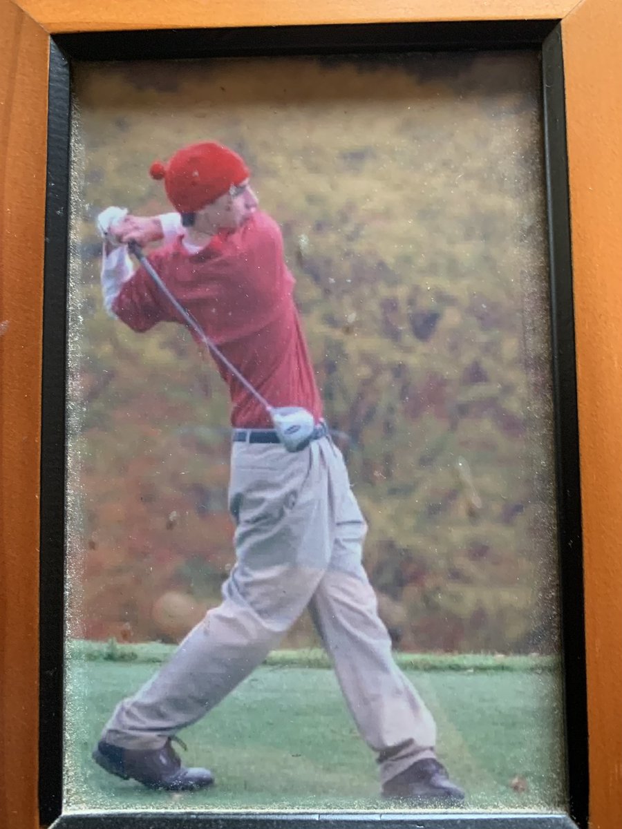 dylan_dethier's tweet photo. admiring my high school golf vibe this morning https://t.co/WOtCq2lSmf
