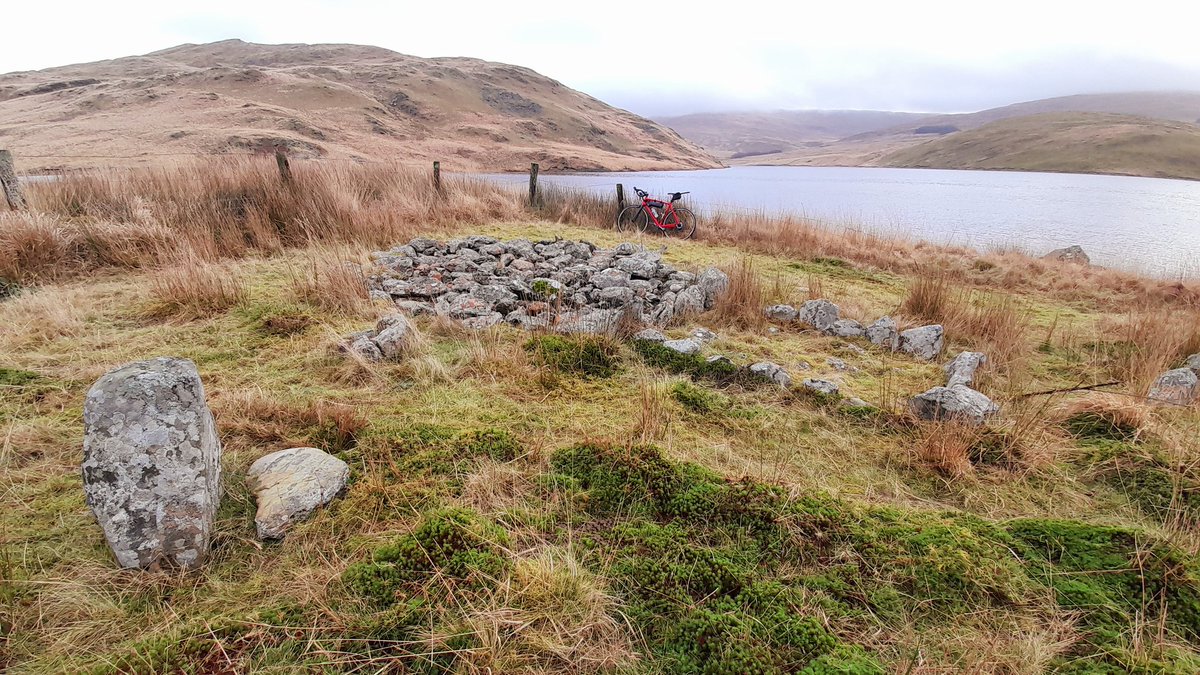 #StandingStoneSunday First bike ride of 2022, passing the Abercamddwr Bronze Age cairn & stone settings, excavated by @DyfedArch in the 80s & reconstructed above the level of Nant y Moch reservoir. #Pumlumon & #CambrianMountains beyond.