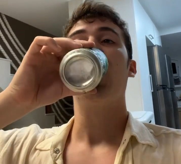 thiswollinger tweet picture
