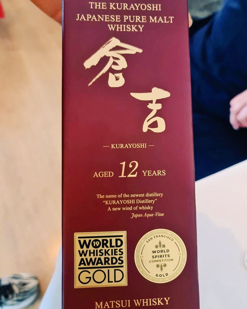 LifeAddicteds's tweet photo. Gold medal awarded Japanese whiskey on the rocks! My choice yesterday!
Amazing stuff! ЁЯеГ
#drink #drinks #Japanese #whisky #whiskey #ontherockstwitter #GOLD https://t.co/ukdQOE6kUi