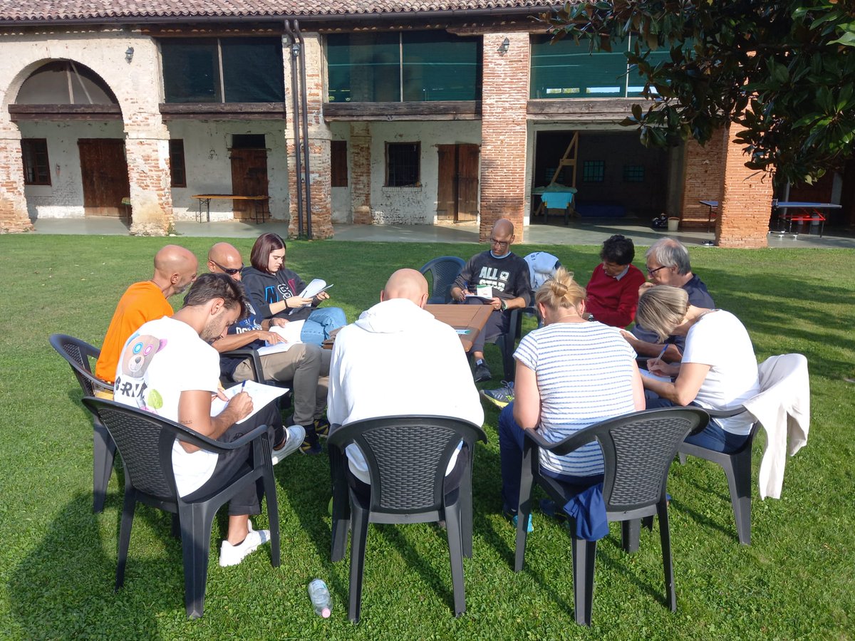 ProgLiberati's tweet photo. Altre #Foto  della quarta #edizione di   #Liberati! #progetto #crescita #personale #wsolutionsve https://t.co/CSQZfowbJd