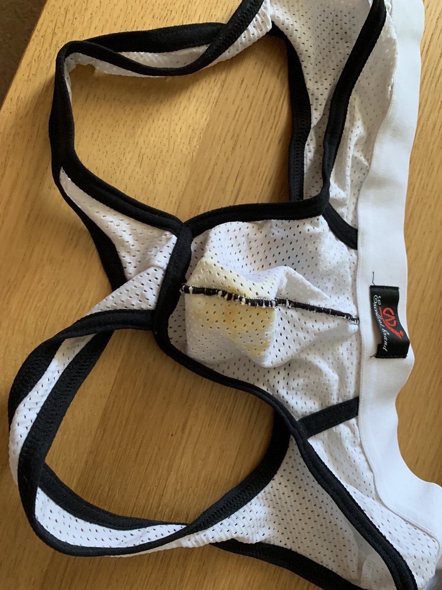 sniffmycumrag's tweet photo. Nice stain coming in on these. Any takers? #wornjock #dirtyjock #ffjizzpants https://t.co/EiUi5TVIwg