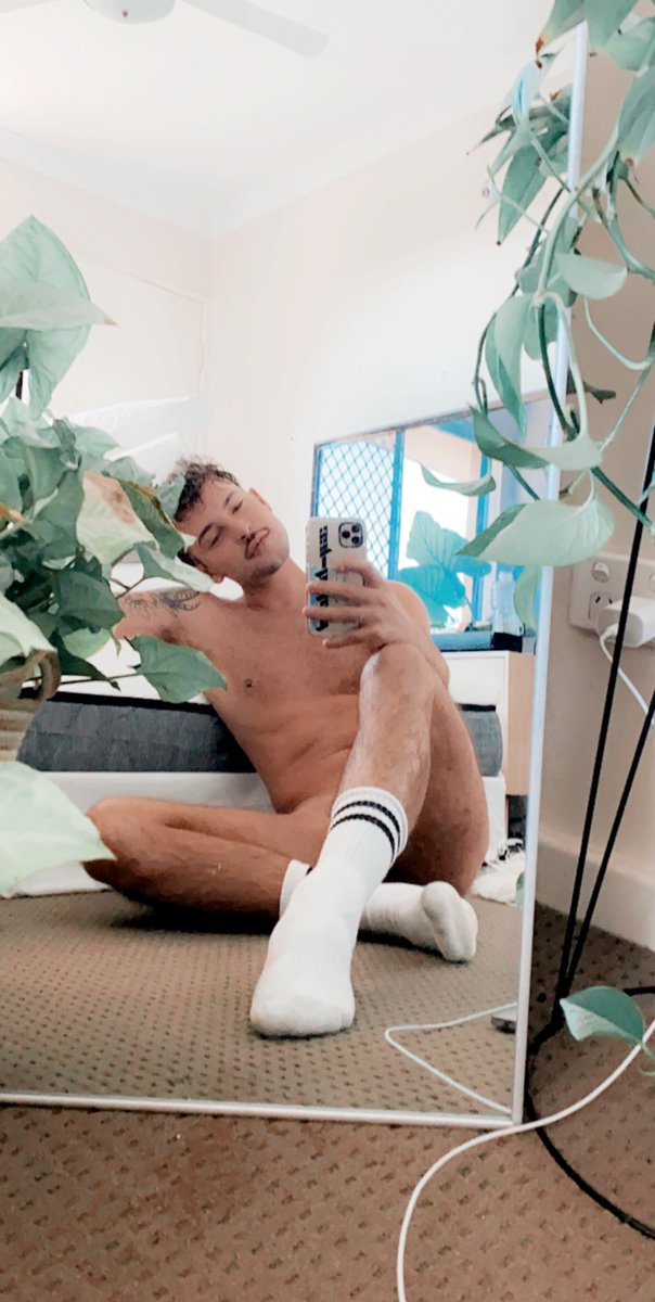 jameyleefranz_'s tweet photo. Who likes #boysinsocks 😈💦🍆 RT if you do 🥰 https://t.co/AA8NqsmdIc