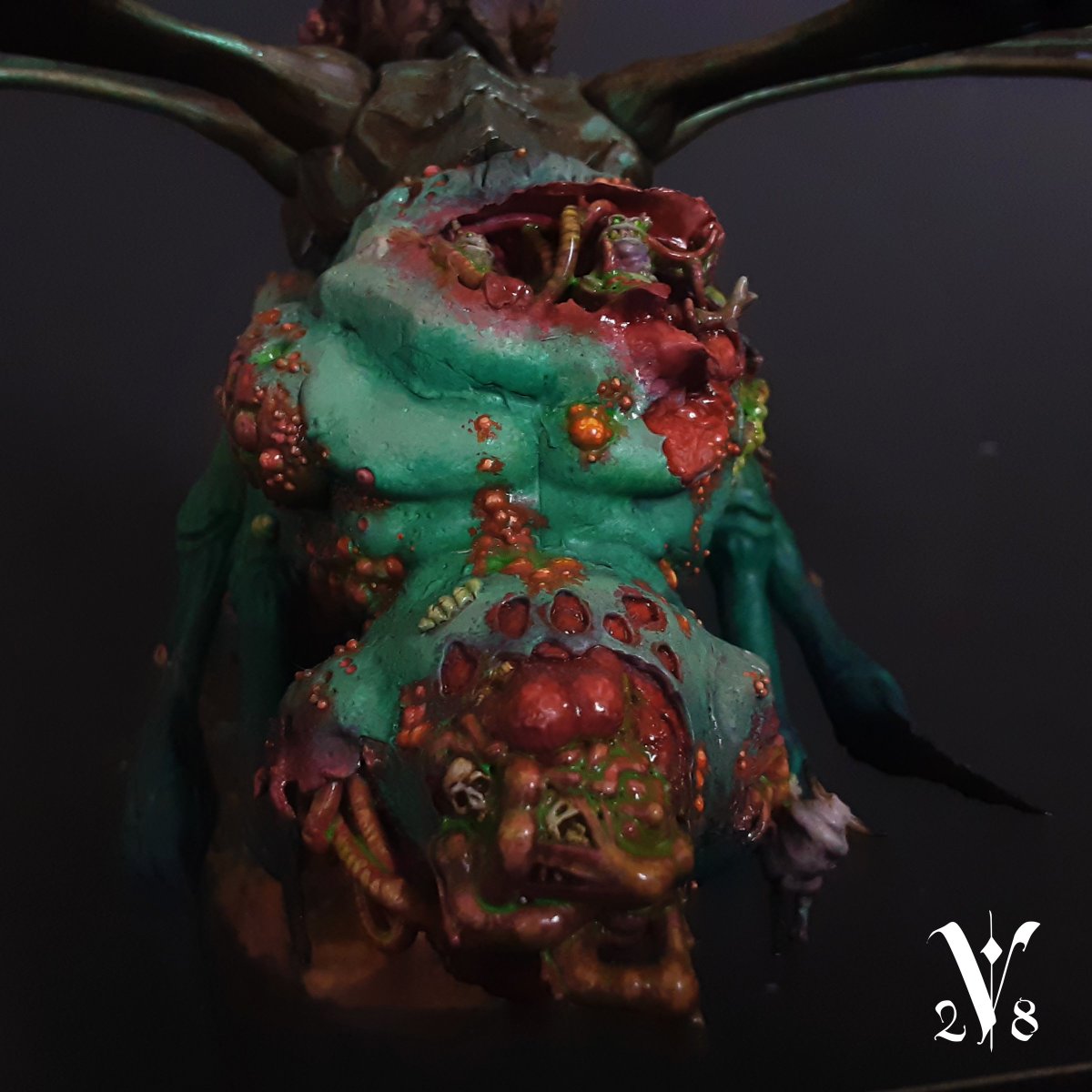 virulent28's tweet photo. - Lord of affliction -

This is the most work I've done on a miniature, about 3 weeks of work sculpting and painting about 4-5 hours every day.

#paintingwarhammer #warhammercommunity #ageofsigmar #aos #aos28 #chaos #nurgle #lordofaffliction #greenstuff #conversion #maggotkin https://t.co/gkWH1SmZ52