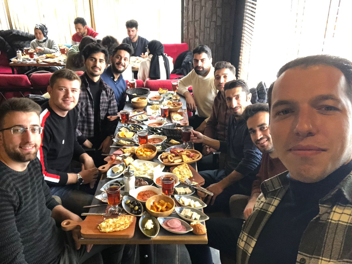 IEEE ETÜ öğrenci kolu olarak geleneksel kahvaltı organizasyonumuzu gerçekleştirdik. 
IEEE ile Kalın...
<a href="/Harmopower/">Harmopower Bilişim ve Danışmanlık</a> <a href="/NemFlora/">NemFlora</a> @erzurumteknik <a href="/etu_sks/">ETÜ SKS</a> 
<a href="/EtuKristal/">Etü Kristal</a>